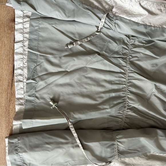 ✨ IZZI Activewear Jacket ✨ - Picture 10 of 10